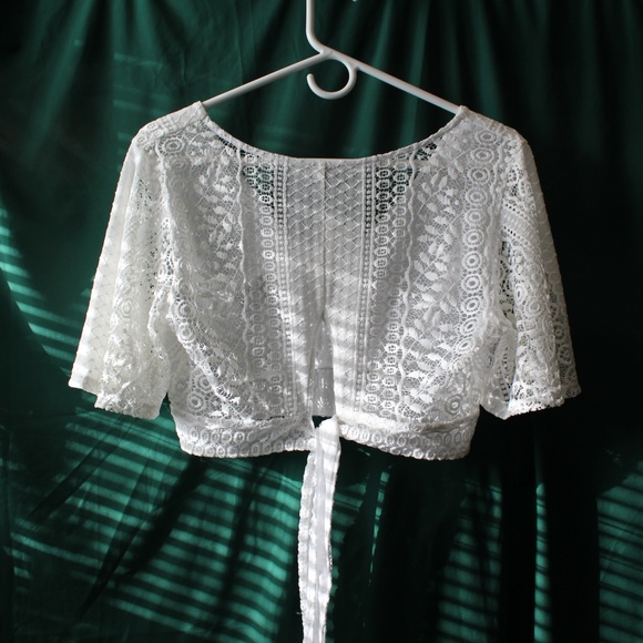 White Lace Crop Top (Express) I Take Offers! - Picture 6 of 8